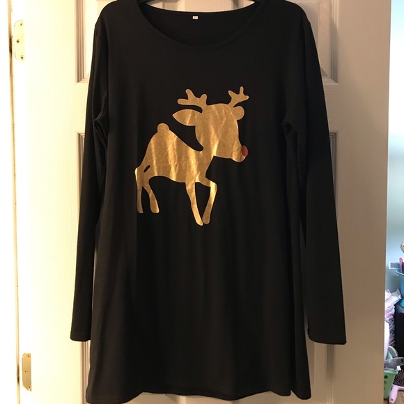 Tops - Christmas tunic-never worn